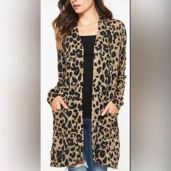 Sweaters - Leopard 🐆 Cardigan